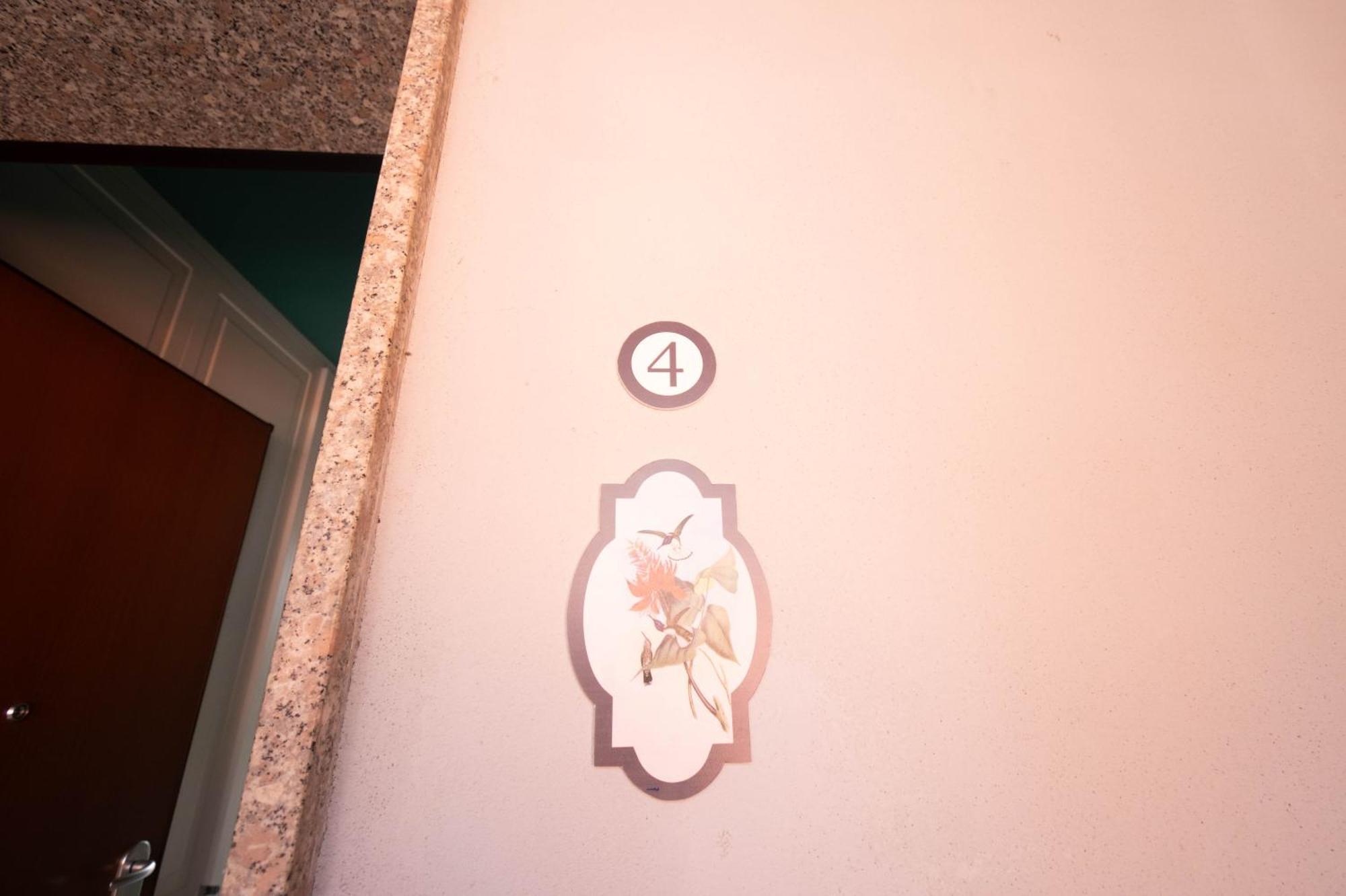San Giuseppe Suite Lake Комо Екстериор снимка