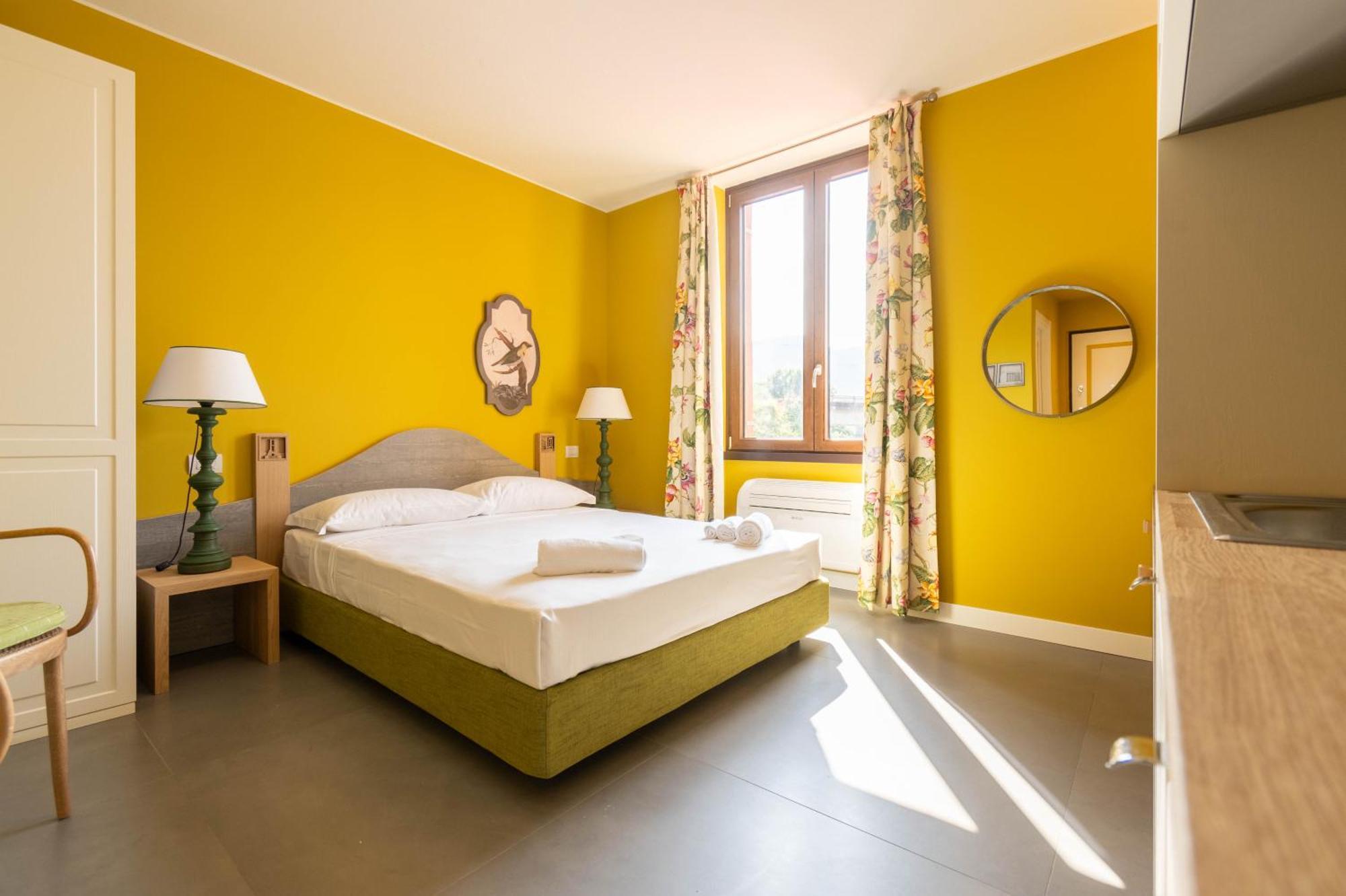 San Giuseppe Suite Lake Комо Екстериор снимка