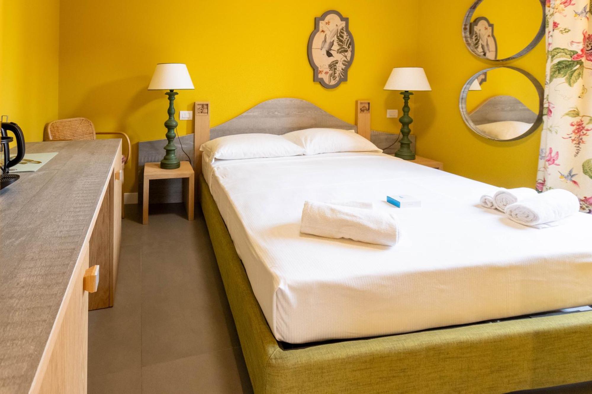 San Giuseppe Suite Lake Комо Екстериор снимка