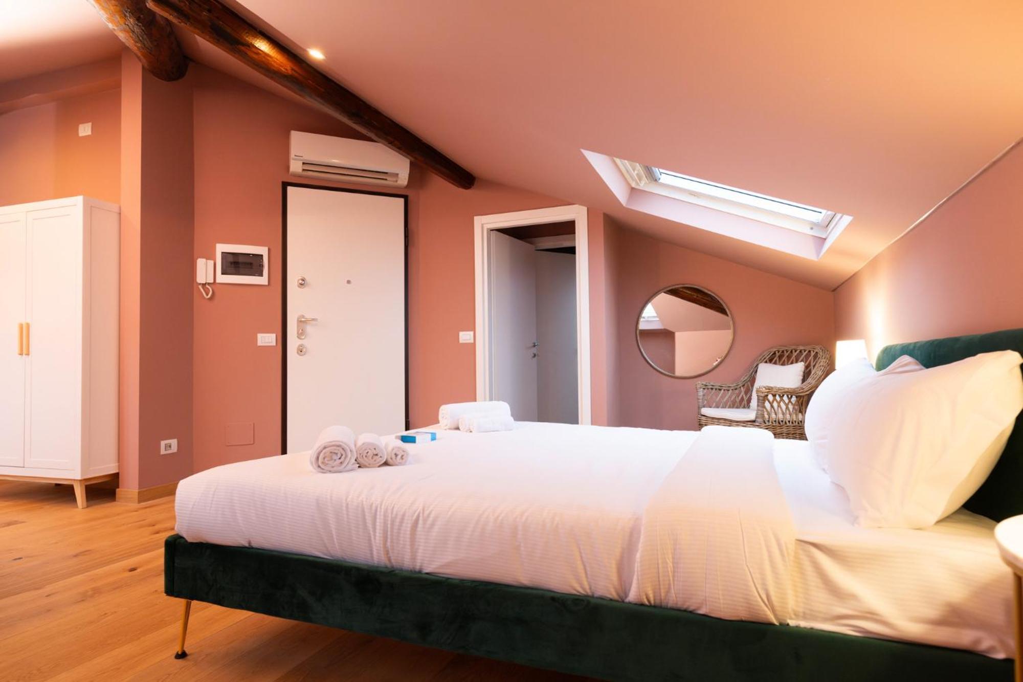 San Giuseppe Suite Lake Комо Екстериор снимка