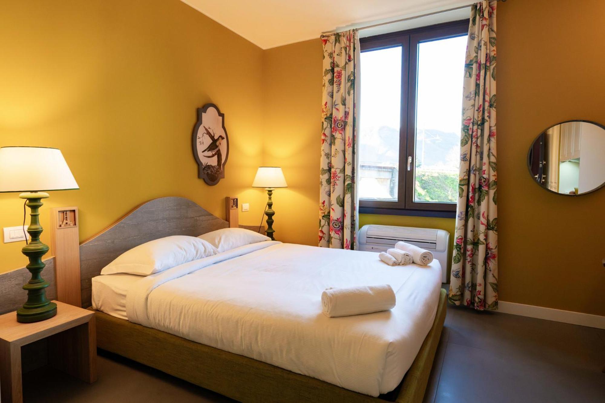 San Giuseppe Suite Lake Комо Екстериор снимка