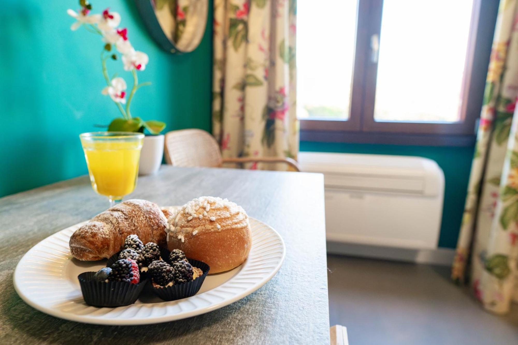 San Giuseppe Suite Lake Комо Екстериор снимка
